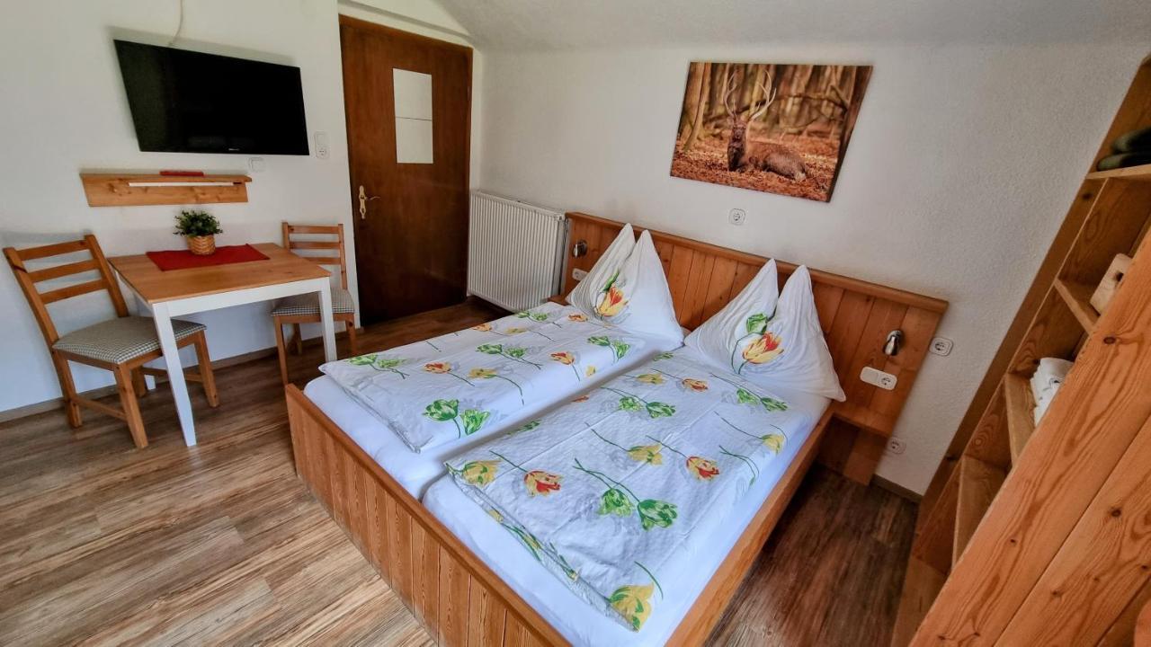 Gaestehaus Landhaus Tyrol Грис-им-Зельрайн Экстерьер фото