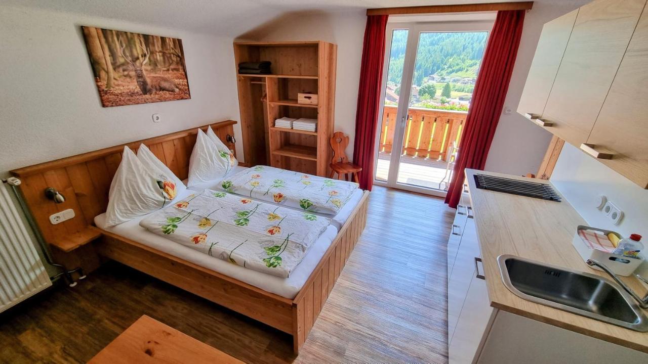 Gaestehaus Landhaus Tyrol Грис-им-Зельрайн Экстерьер фото