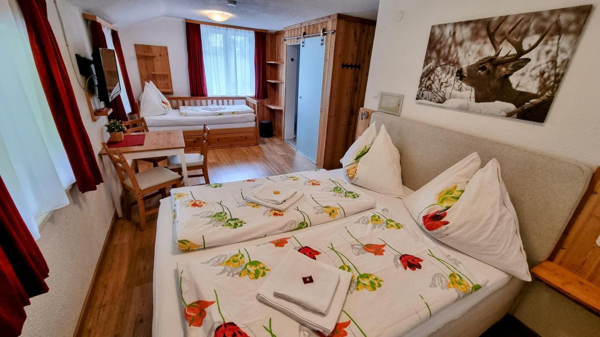 Gaestehaus Landhaus Tyrol Грис-им-Зельрайн Экстерьер фото